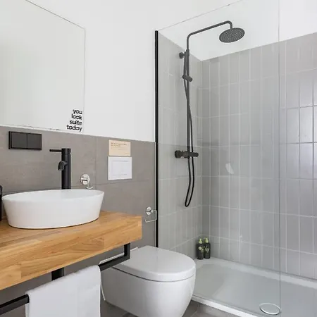 شقة فندقية Limehome Annastrasse اوغسبورغ