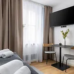 Apart-hotel Limehome Annastrasse 3*