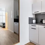 Apart-hotel Limehome Annastrasse 3*