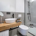 Limehome Annastrasse Lägenhetshotell 3*