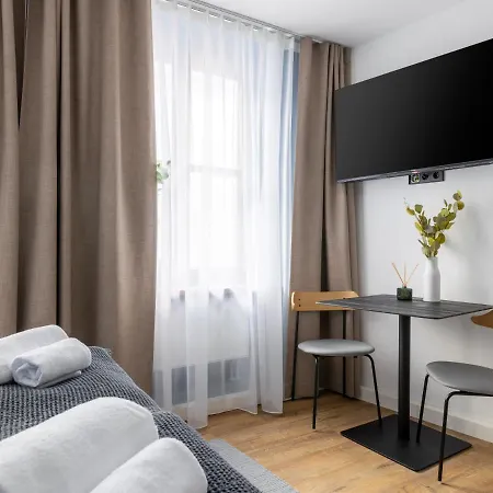 Aparthotel Limehome Annastrasse *